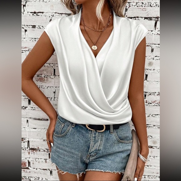 COPY - Luxe draped bodysuit - Picture 5 of 15